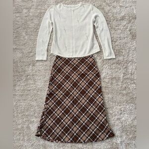 White knitted top(size:M) and Plaid Brown Women's Skirt(size:XS)